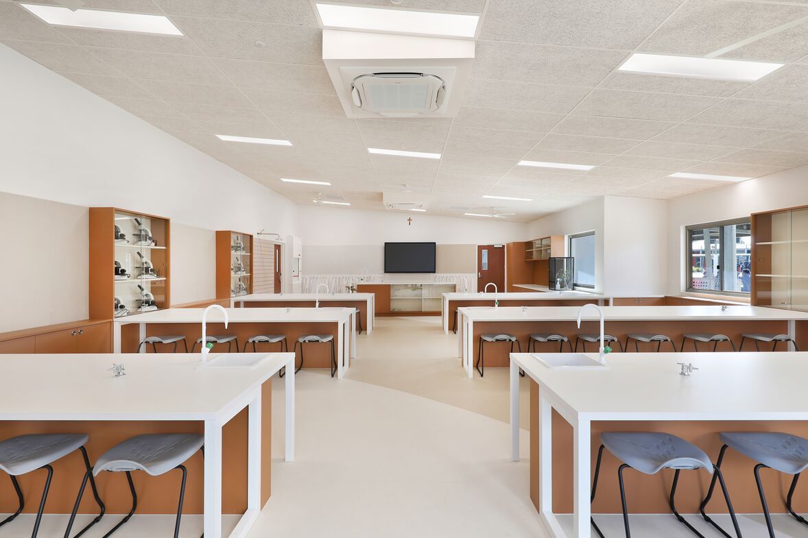 Ranson_Building_at_Emmanuel_College_3