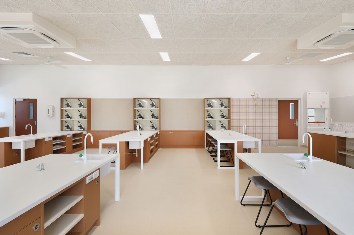 Ranson_Building_at_Emmanuel_College_6