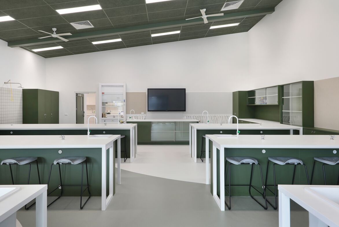 Ranson_Building_at_Emmanuel_College_7